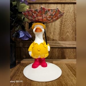 Bath & Body Works Silly Goose w Umbrella Pedestal Candle Holder